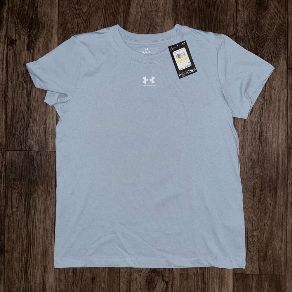 Under Armour Tshirt